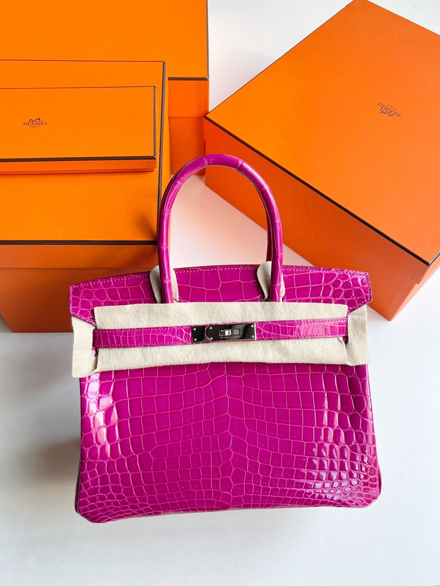 Pre-owned Hermes Birkin 30 Shiny Crocodile Rose Sheherazade J5