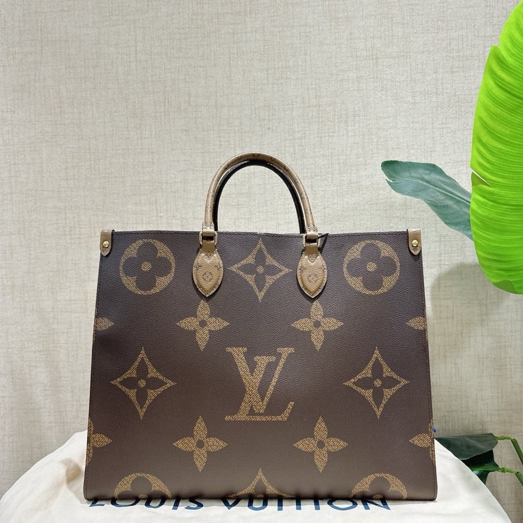 Pre-owned LV Louis Vuitton On the go GM