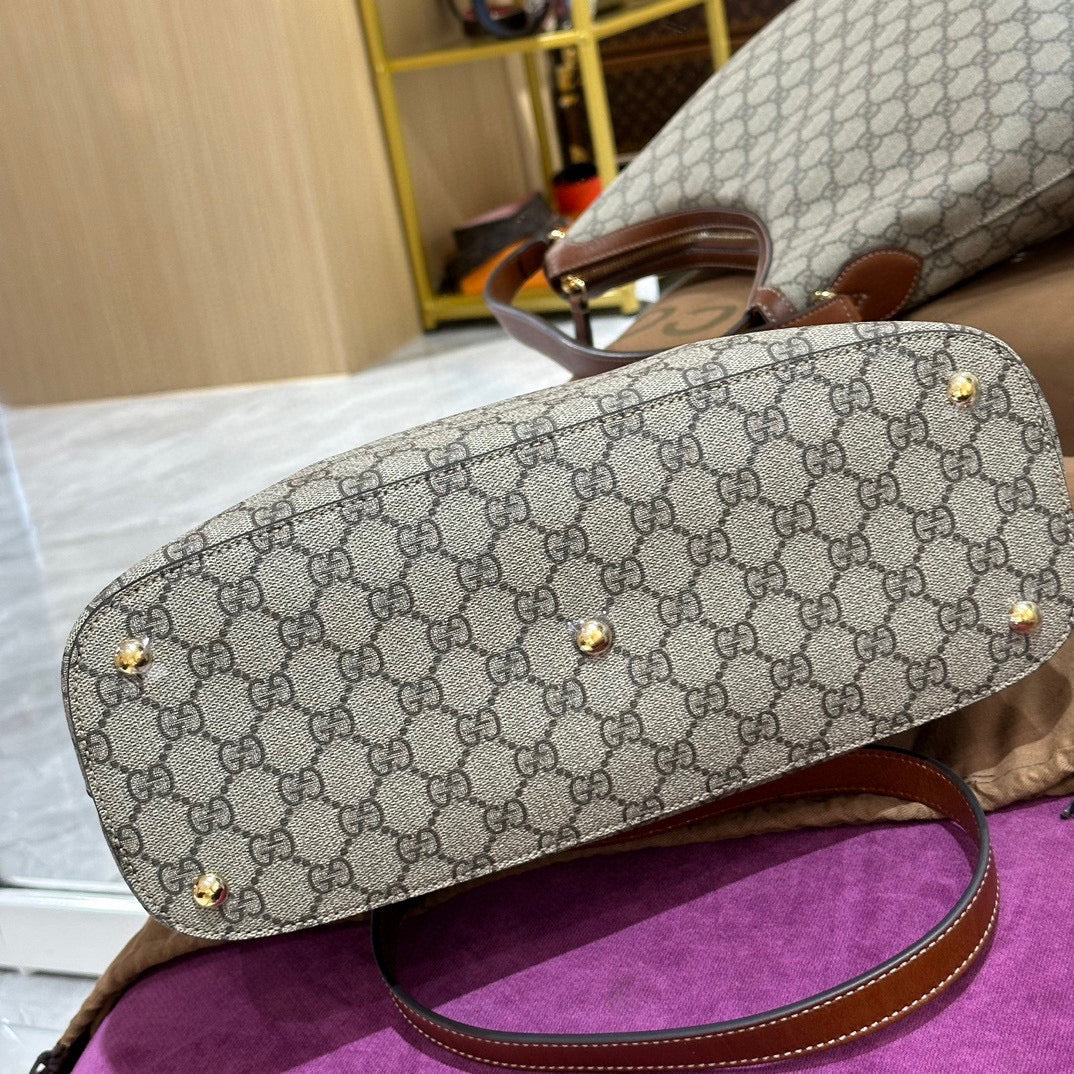 Pre-owned GG Gucci Linea A Hobo