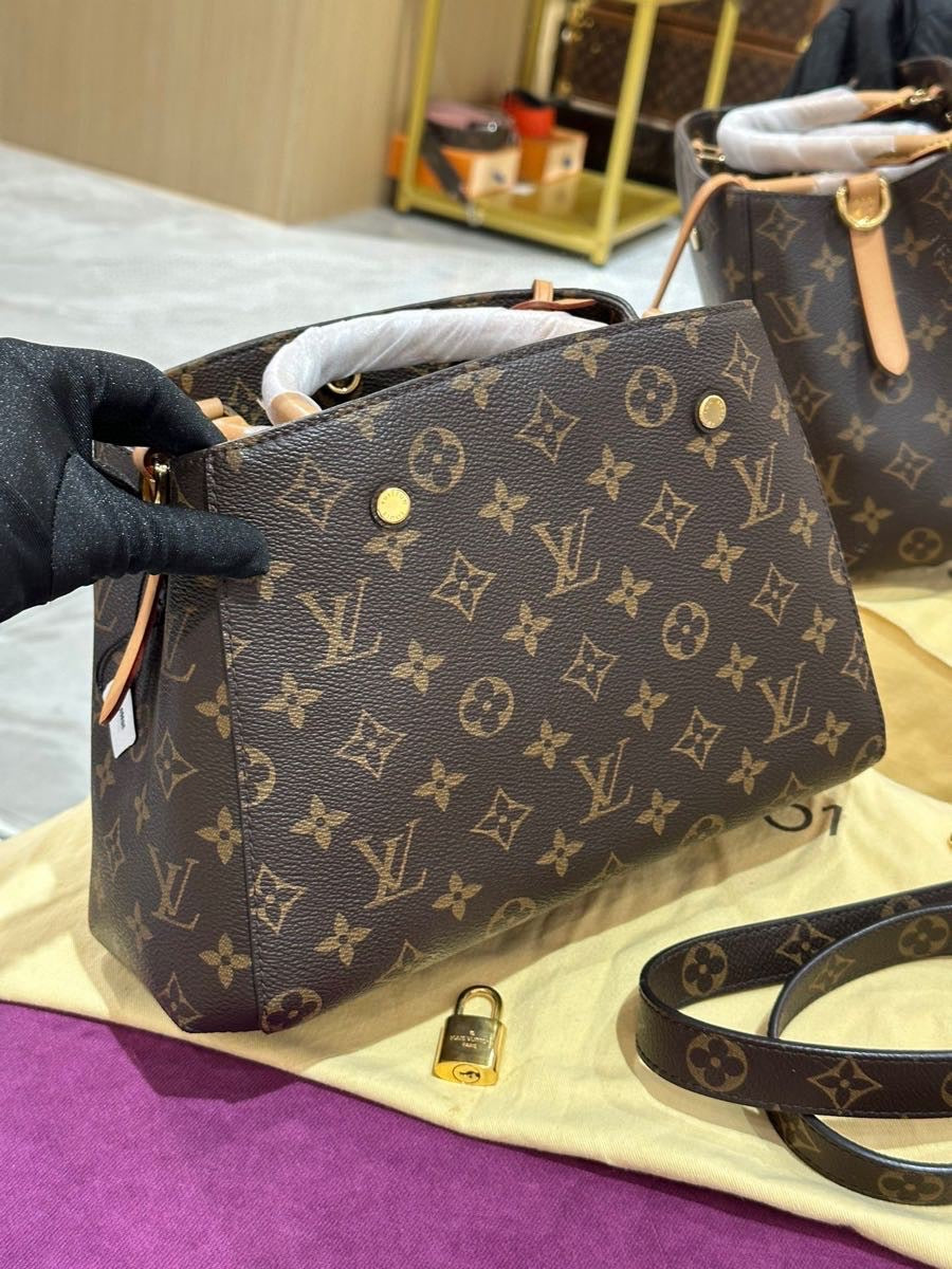 Подержанный LV Louis Vuitton Montagne BB Monogram 