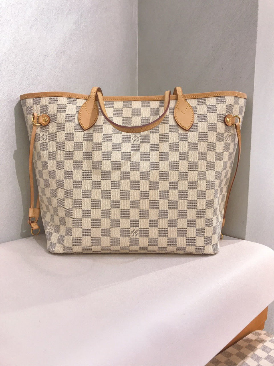 Подержанный LV Louis Vuitton Neverfull MM Damier Azure