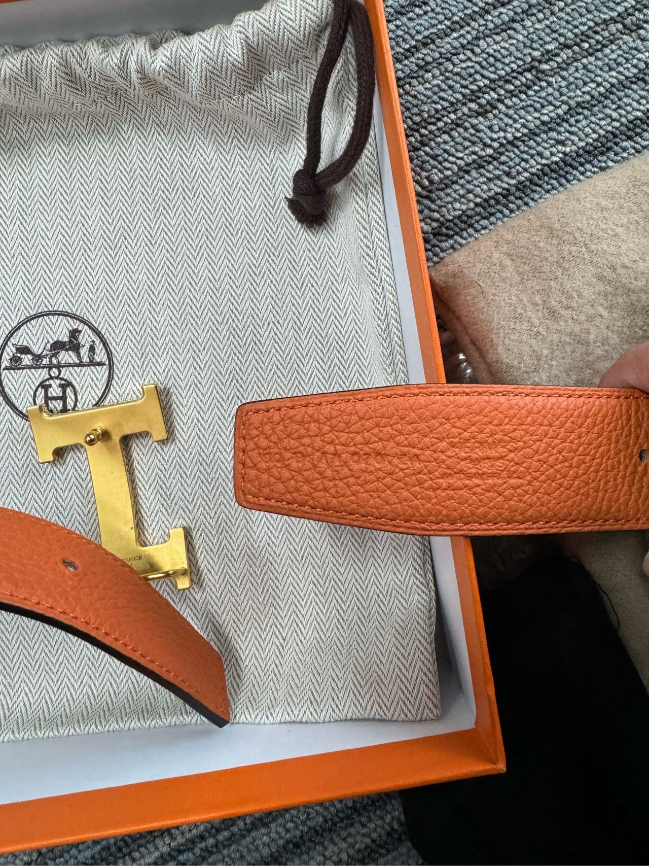 Pre-owned Hermes H Reversible Belt 32mm Black Box Calfskin with Orange Togo, Golden Buckle, Size 90