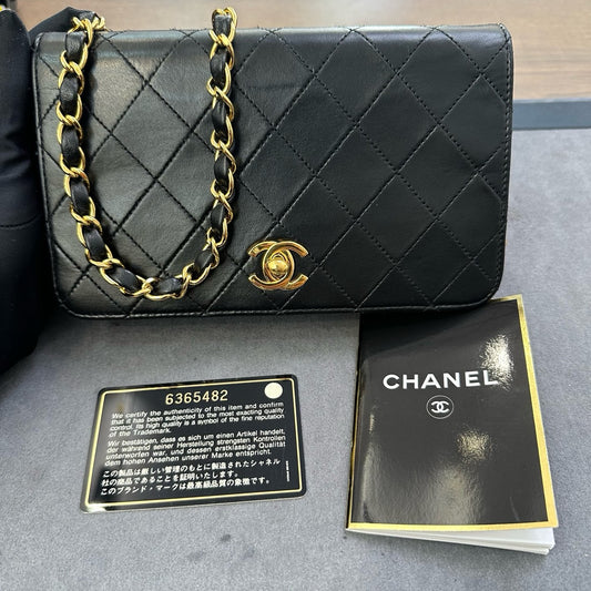 Pre-owned Chanel Vintage Woc 24K gold-plated gold hardware