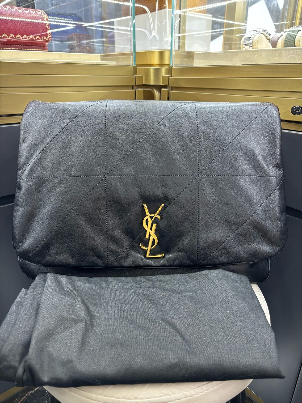 Pre-owned YSL Saint Laurent Jamie 4.3 Maxi Black Lambskin Golden Hardware, w/ dust bag, cards