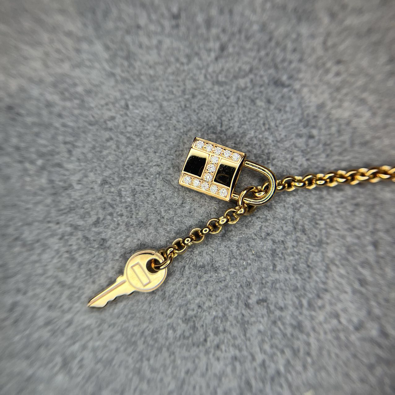 Pre-owned Hermes 18K Rose Gold Diamond Kelly Clochette Drop Earrings, w/ box, certificate