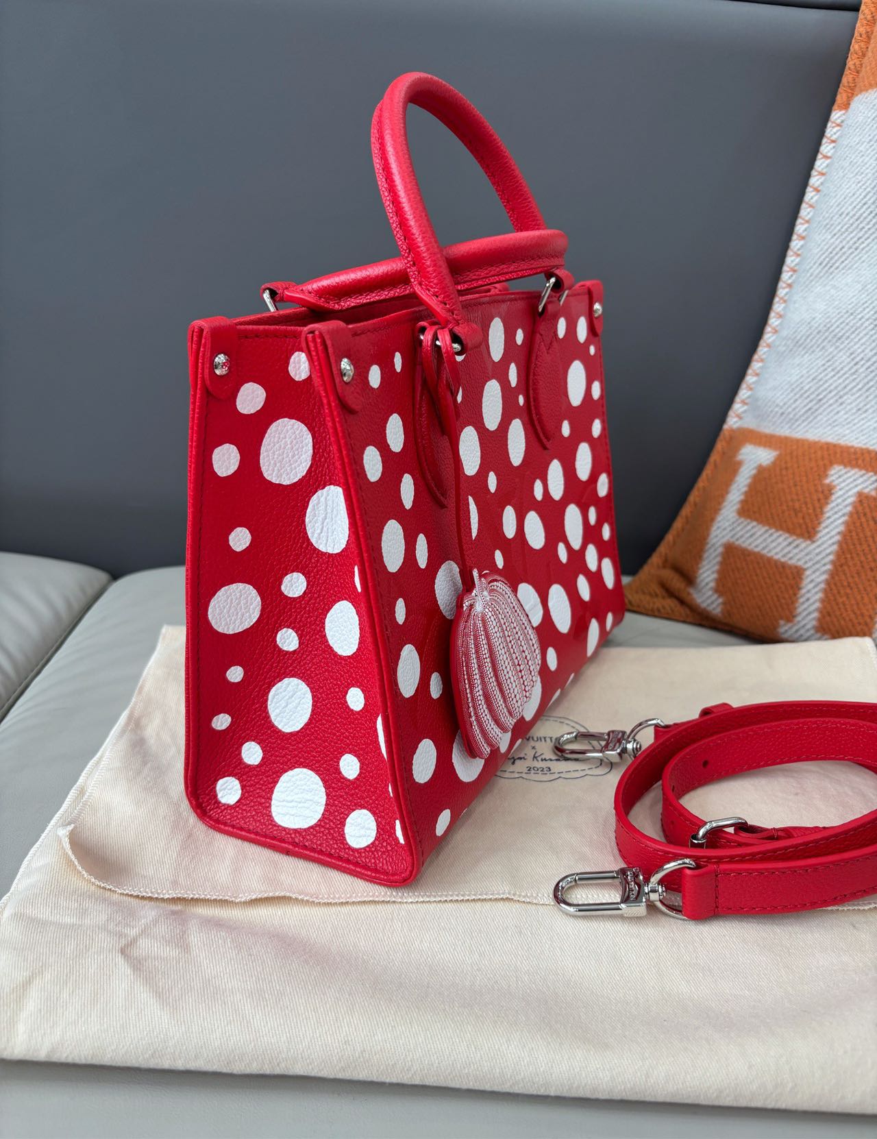 Pre-owned Certified LV Louis Vuitton x Yayoi Kusama OnTheGo PM in Red Monogram Empreinte Leather, 2023, w/ Pumpkin Charm, Dust Bag