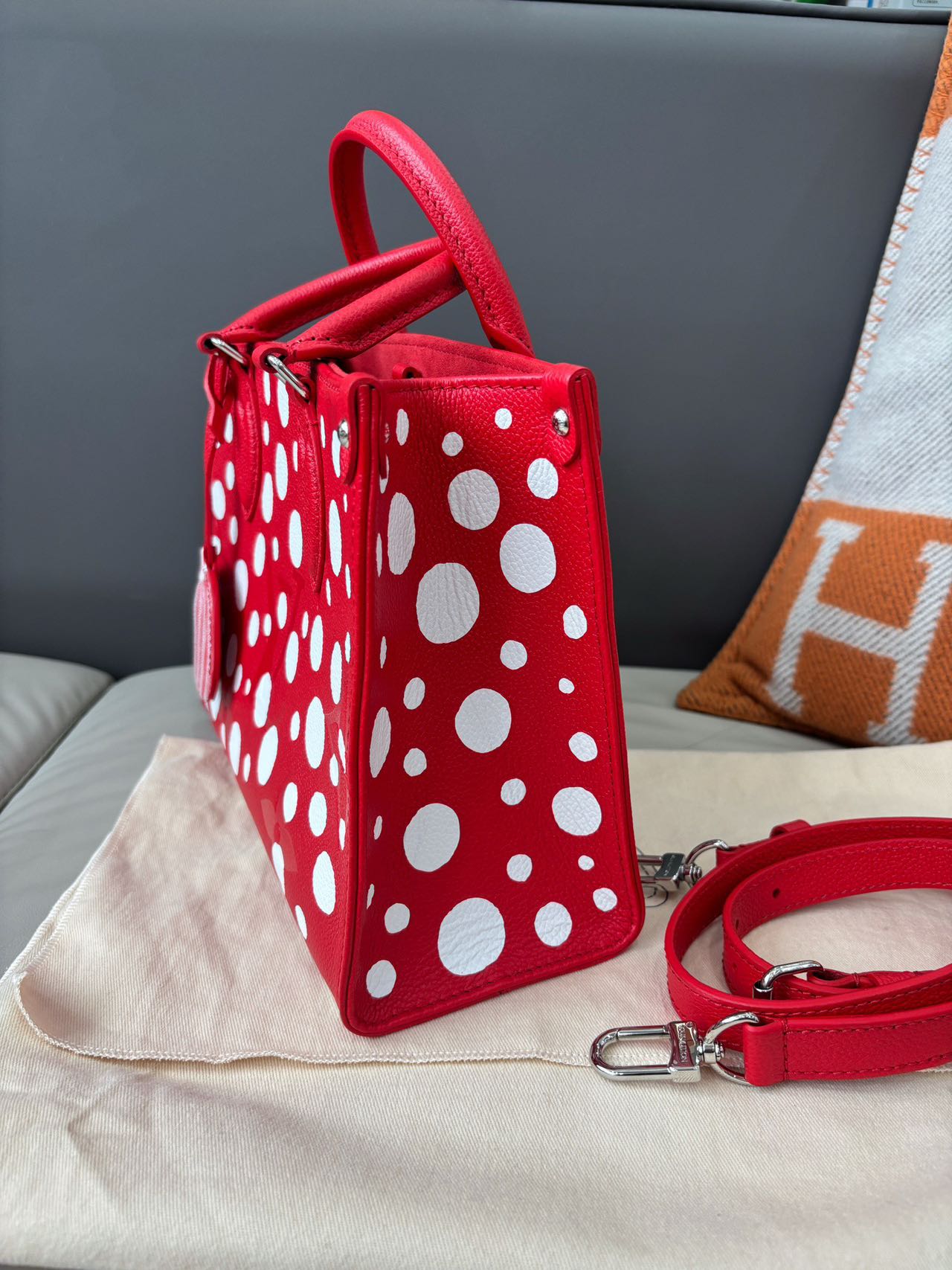 Pre-owned Certified LV Louis Vuitton x Yayoi Kusama OnTheGo PM in Red Monogram Empreinte Leather, 2023, w/ Pumpkin Charm, Dust Bag