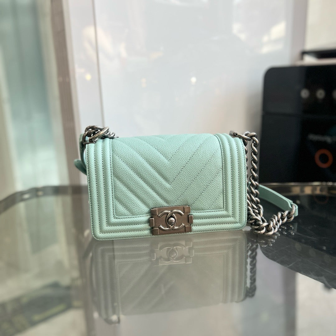 Pre-owned Chanel Small Le Boy Bright Tiffany Blue Chevron Quilted Caviar Leather, 2020, Full Set