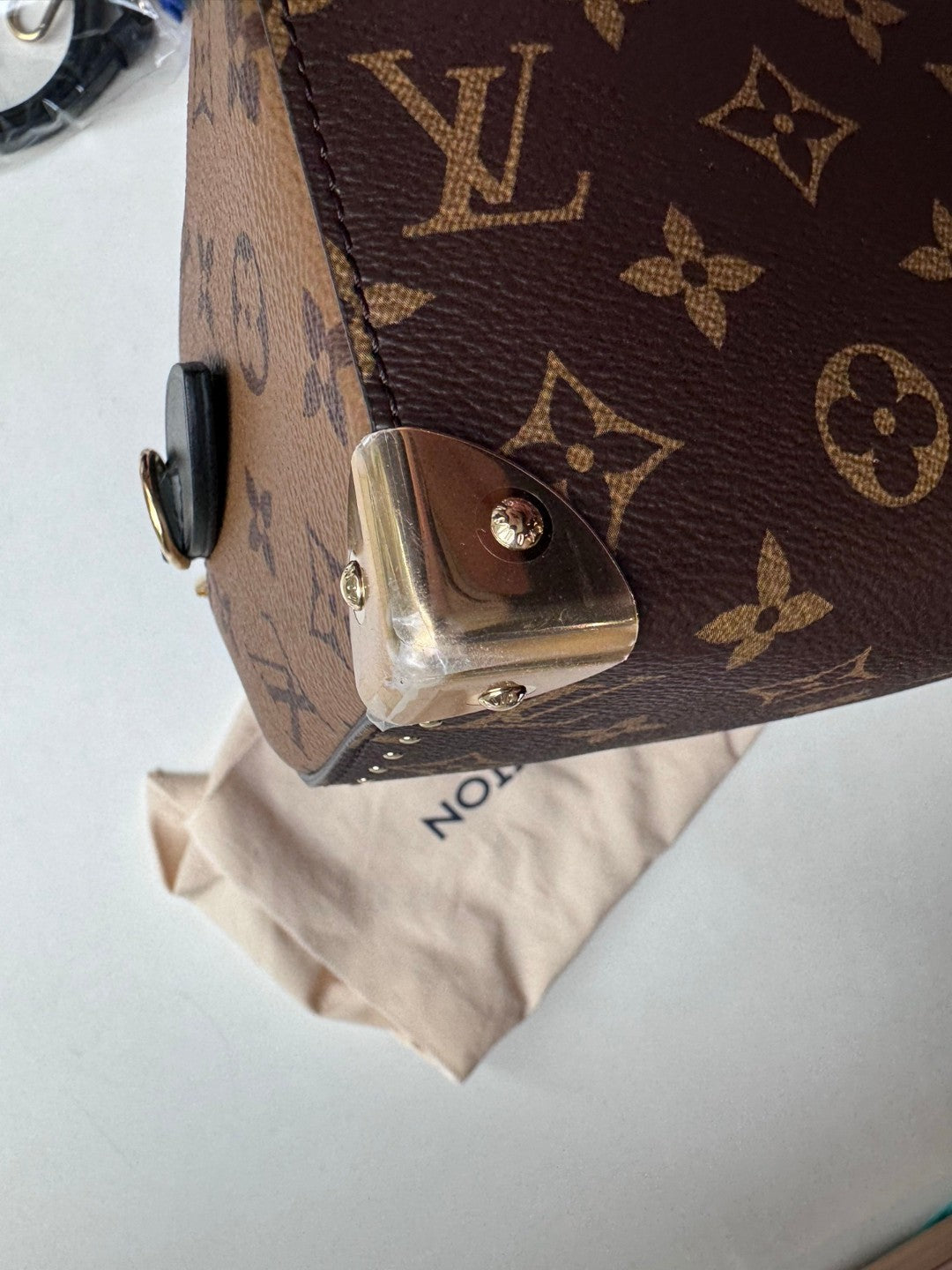 Pre-owned Certified Louis Vuitton LV Special Edition Speedy 20 Trunk Monogram Reverse with Golden Hardware, Not Used, w/ dust bag, strap, lock & key