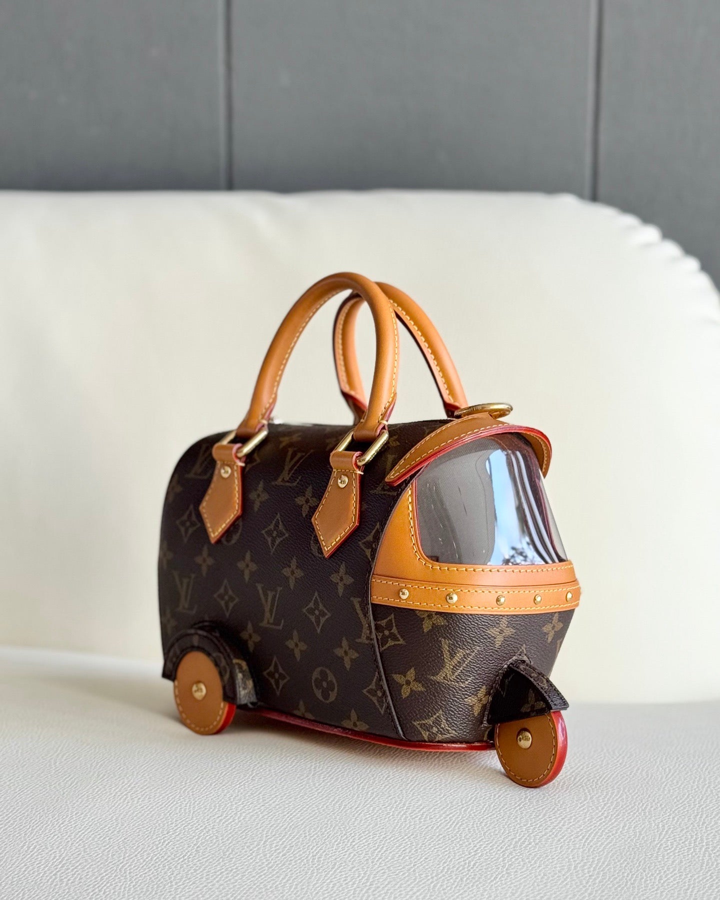 Pre-owned Certified Louis Vuitton SS26 Auto Rickshaw Handbag, 2026 Microchipped, w/ dust bag, lock&key in clochette, strap