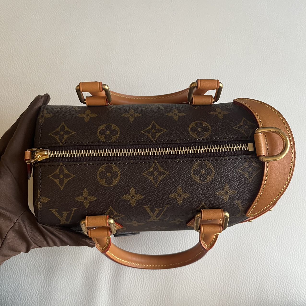 Pre-owned Certified Louis Vuitton SS26 Auto Rickshaw Handbag, 2026 Microchipped, w/ dust bag, lock&key in clochette, strap