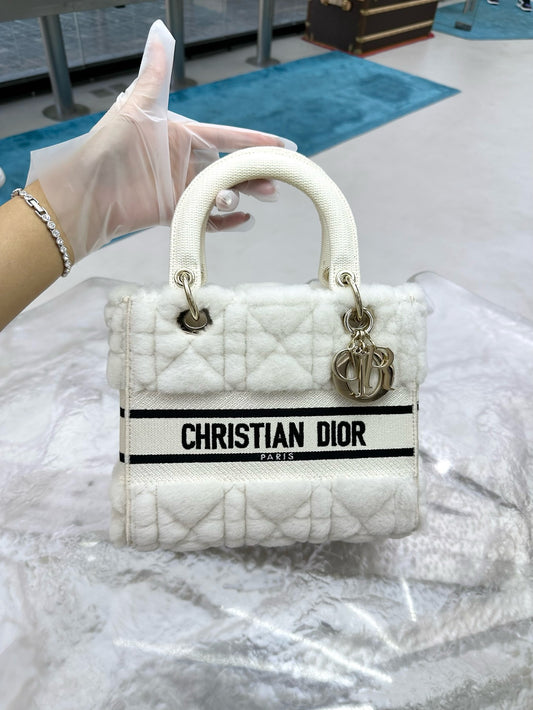 Pre-owned Medium Lady Dior Special Winter Edition White with Champagne Golden hw, w/ strap, dust bag, card