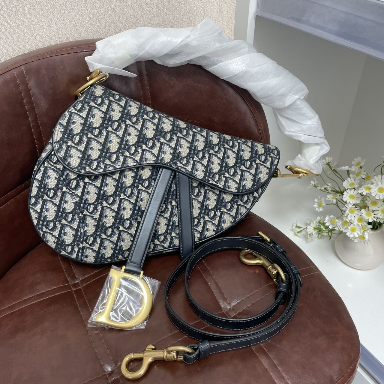 Pre-owned Certified Dior Medium Saddle in Blue Oblique Canvas, 2022 New Model with Leather Strap, w/ dust bag, leather strap