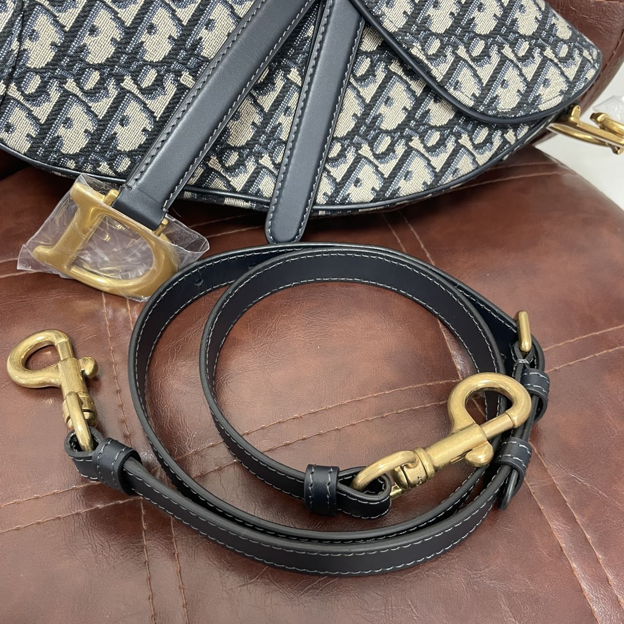 Pre-owned Certified Dior Medium Saddle in Blue Oblique Canvas, 2022 New Model with Leather Strap, w/ dust bag, leather strap