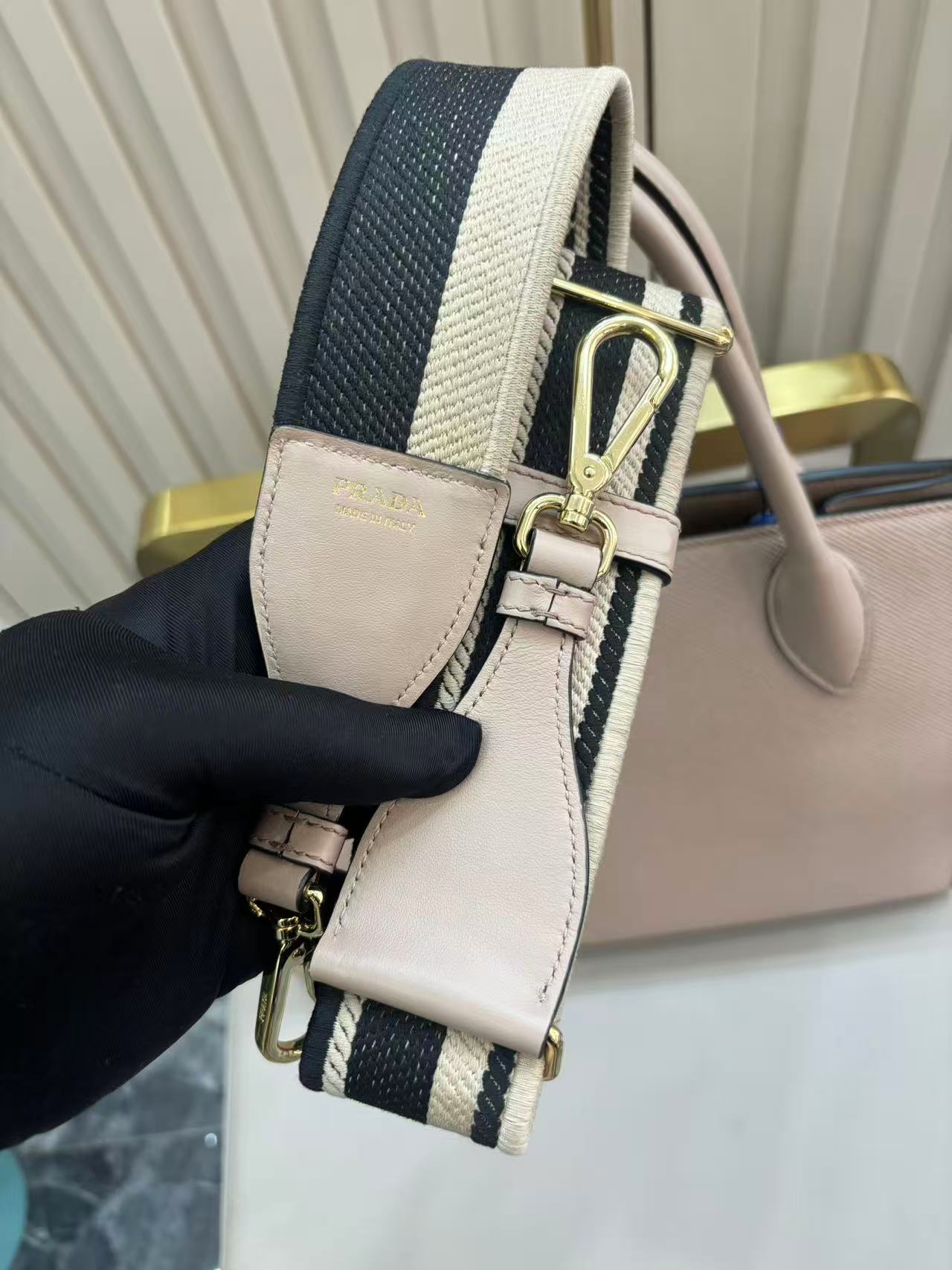 Pre-owned Certified Prada Monochrome Tote Nude Pink Saffiano Leather, w/ dust bag, strap