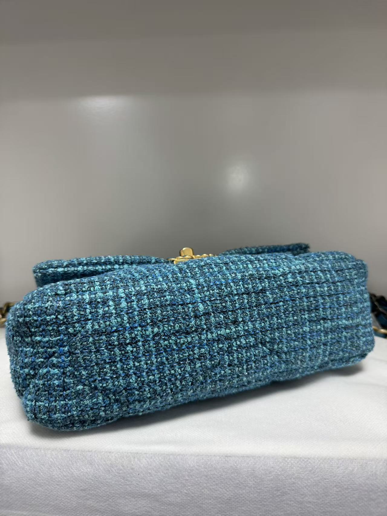 Pre-owned Certified Chanel 19Bag Small Light Blue Tweed with Golden Hardware, 2022 Microchipped, w/ full set