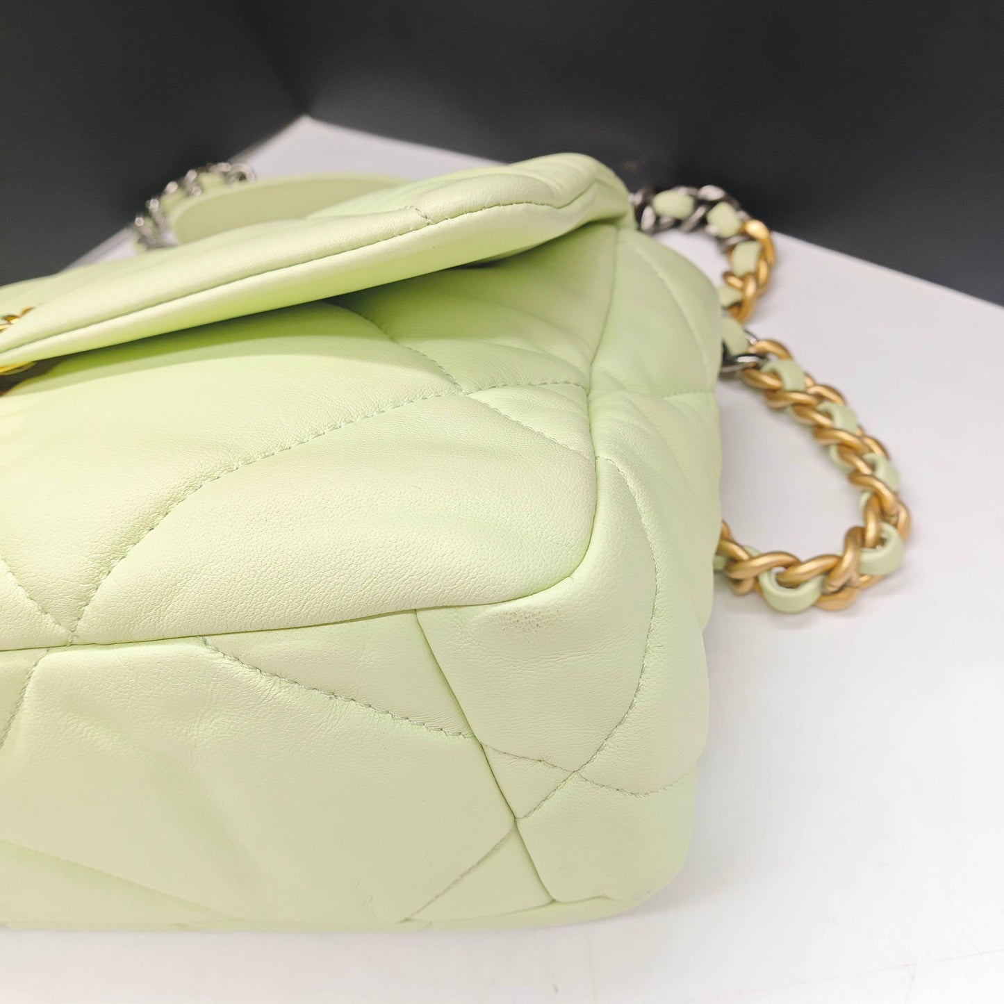 Pre-owned Certified Chanel 19Bag Small Light Green 22C Lambskin Golden Hardware, 2022 Microchipped