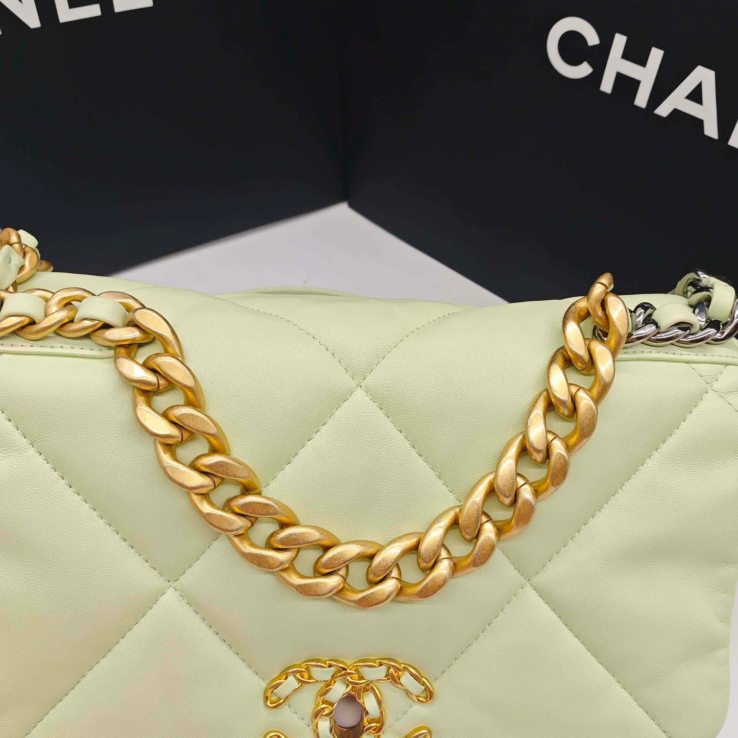 Pre-owned Certified Chanel 19Bag Small Light Green 22C Lambskin Golden Hardware, 2022 Microchipped