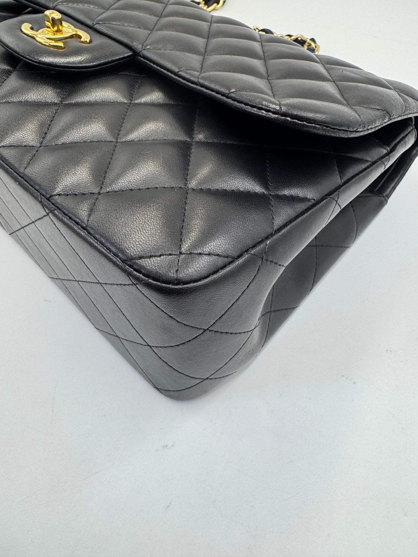 Pre-owned Certified Chanel Jumbo CF Double Flap in Black Lambskin with Golden Hardware, 2014, w/ Full Set