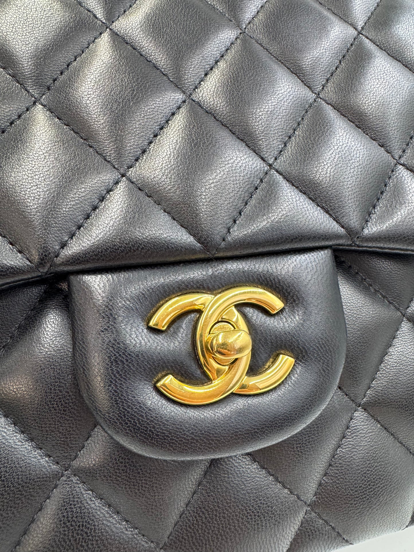 Pre-owned Certified Chanel Jumbo CF Double Flap in Black Lambskin with Golden Hardware, 2014, w/ Full Set