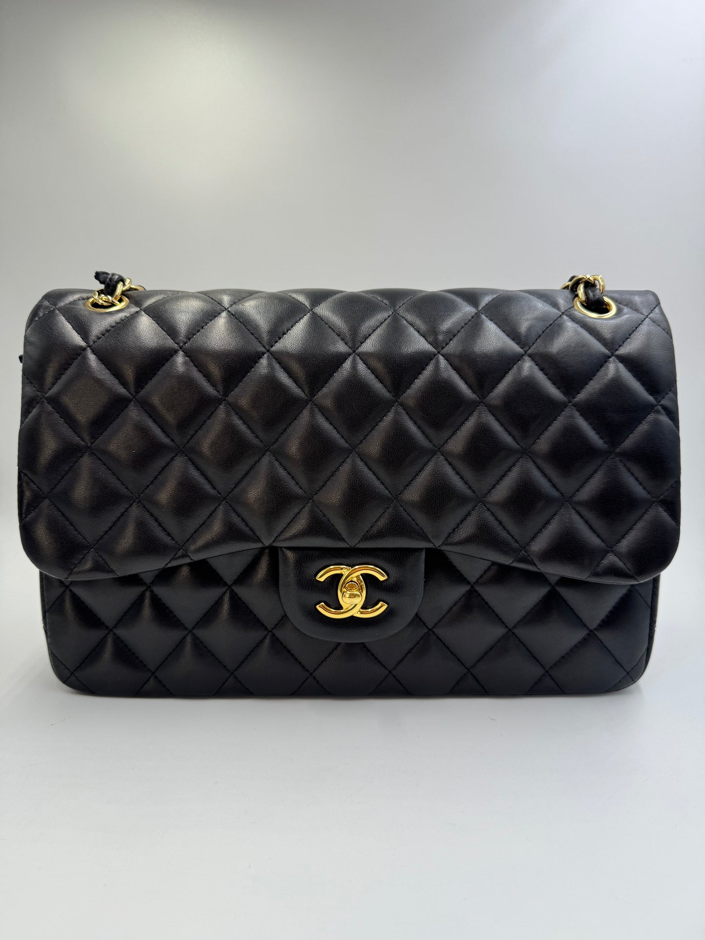 Pre-owned Certified Chanel Jumbo CF Double Flap in Black Lambskin with Golden Hardware, 2014, w/ Full Set