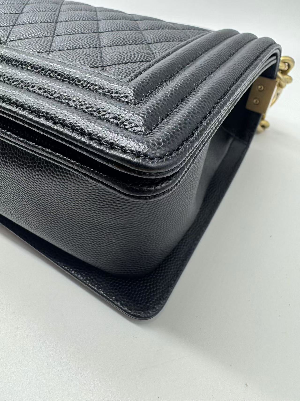 Pre-owned Certified Chanel Medium Boy Bag in Black Caviar Leather with Golden Hardware, 2020, w/ Full set