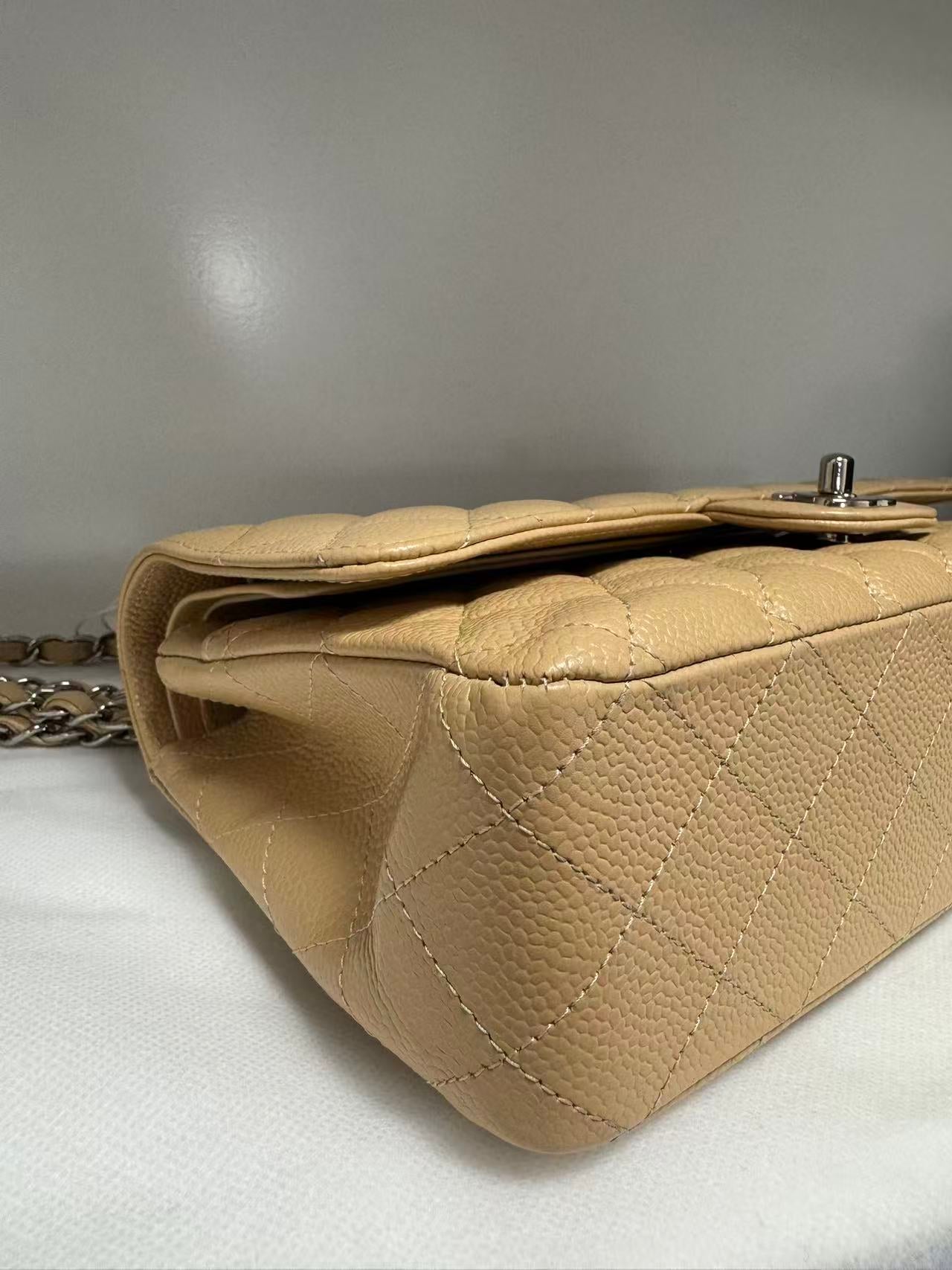 Pre-owned Certified Chanel Medium CF Double Flap Beige Caviar Leather with Silver Hardware, 2018, w/ full set