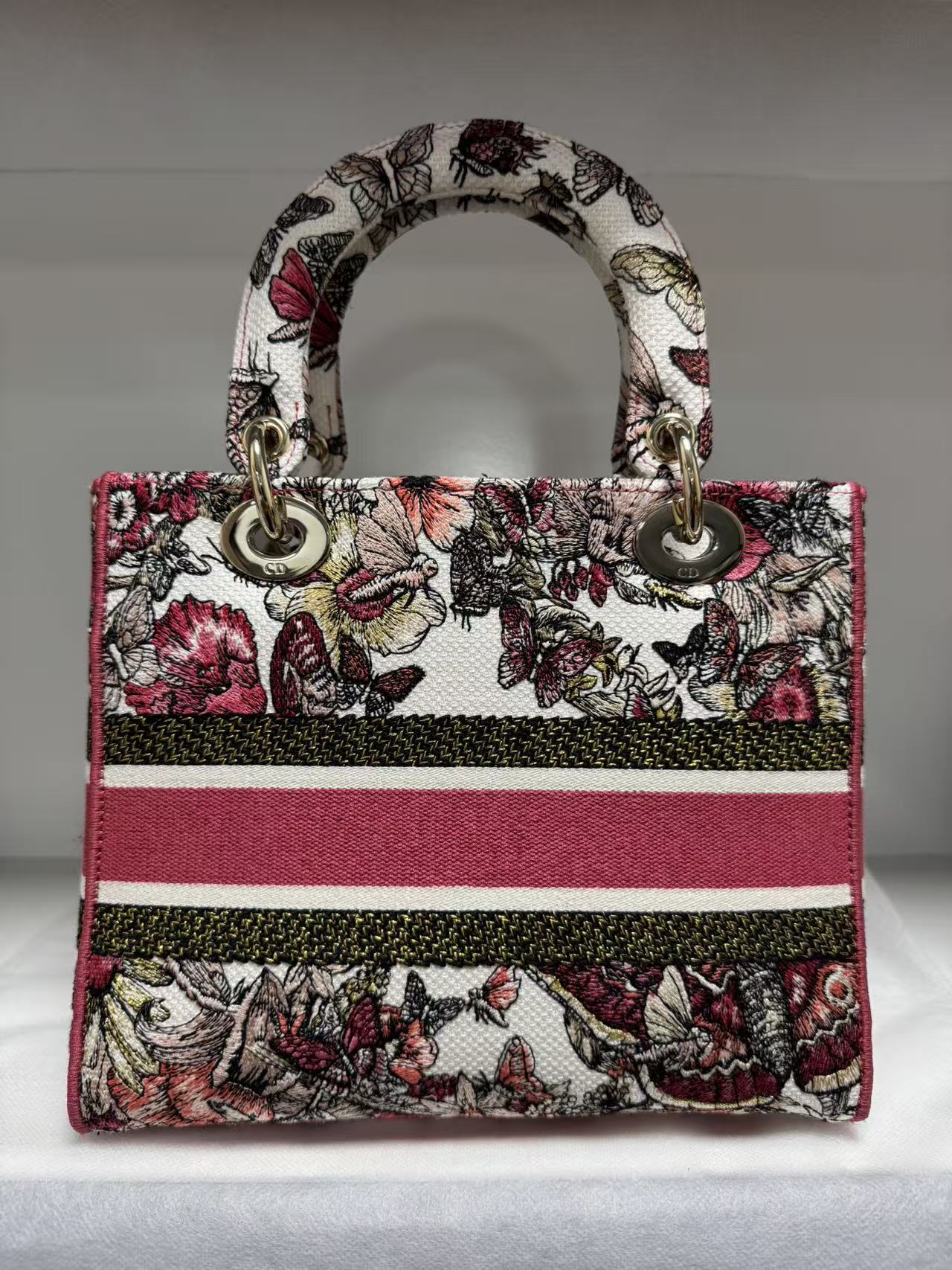 Pre-owned Certified Dior Lady D-Lite Medium Butterfly Floral Embroidered Canvas with Light Golden Hardware, 2021, w/ dust bag, strap