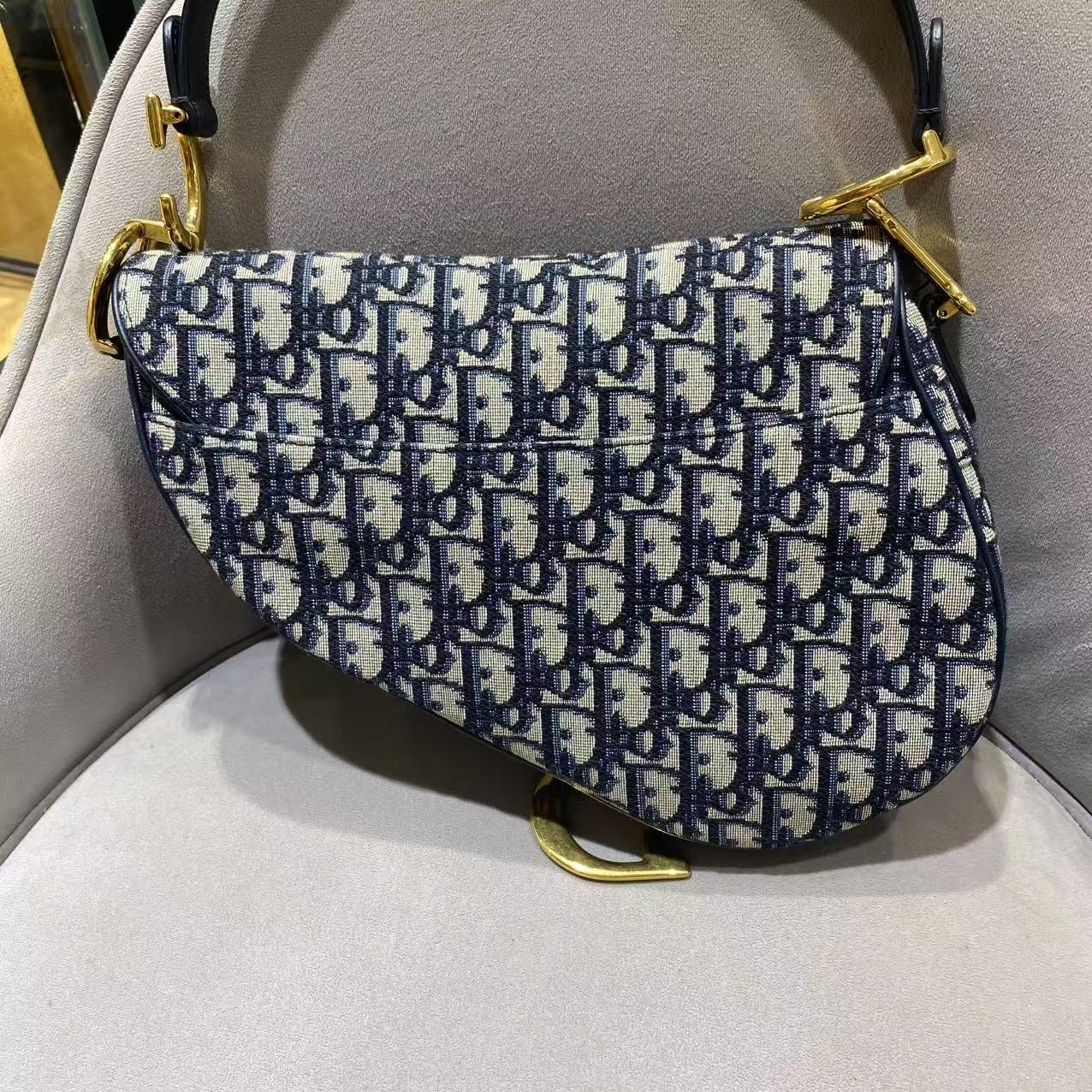 Pre-owned Certified Dior Saddle Bag Blue Oblique Canvas with Golden Hardware, w/ dust bag
