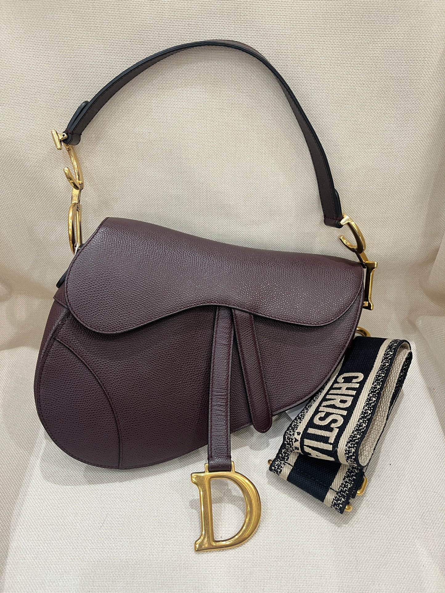 Pre-owned Certified Dior Saddle in Burgundy Brown Grained Calfskin with Golden Hardware, 2018, w/ dust bag, Dior canvas strap