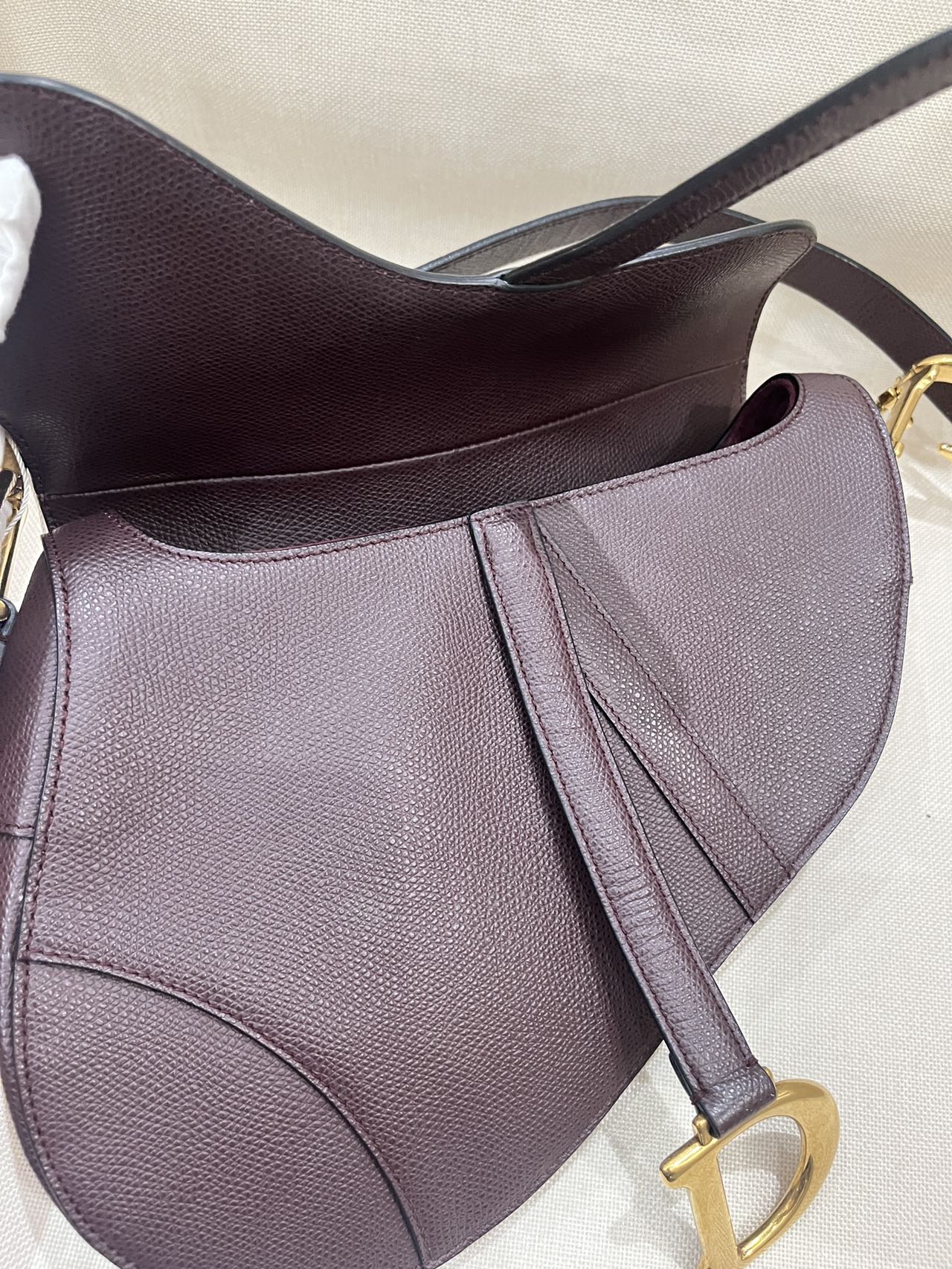 Pre-owned Certified Dior Saddle in Burgundy Brown Grained Calfskin with Golden Hardware, 2018, w/ dust bag, Dior canvas strap