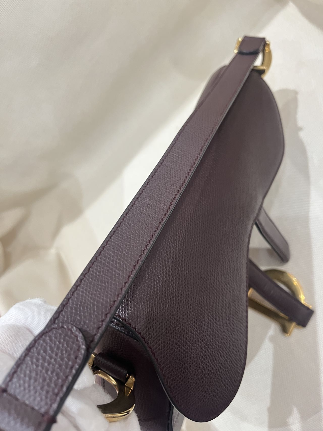Pre-owned Certified Dior Saddle in Burgundy Brown Grained Calfskin with Golden Hardware, 2018, w/ dust bag, Dior canvas strap