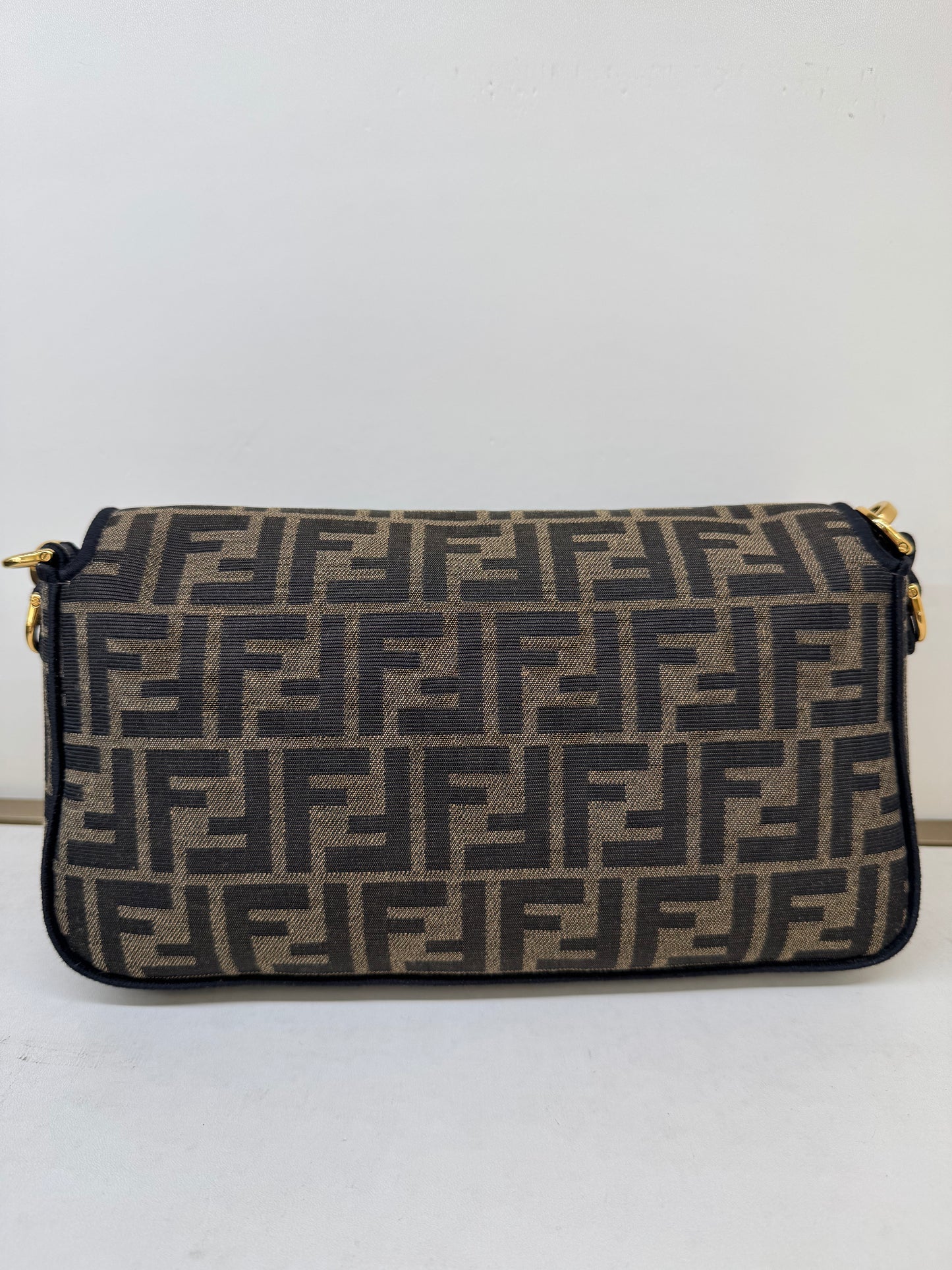 Pre-owned Certified Fendi Baguette Medium Zucca Monogram Canvas, w/ strap, top handle, dust bag
