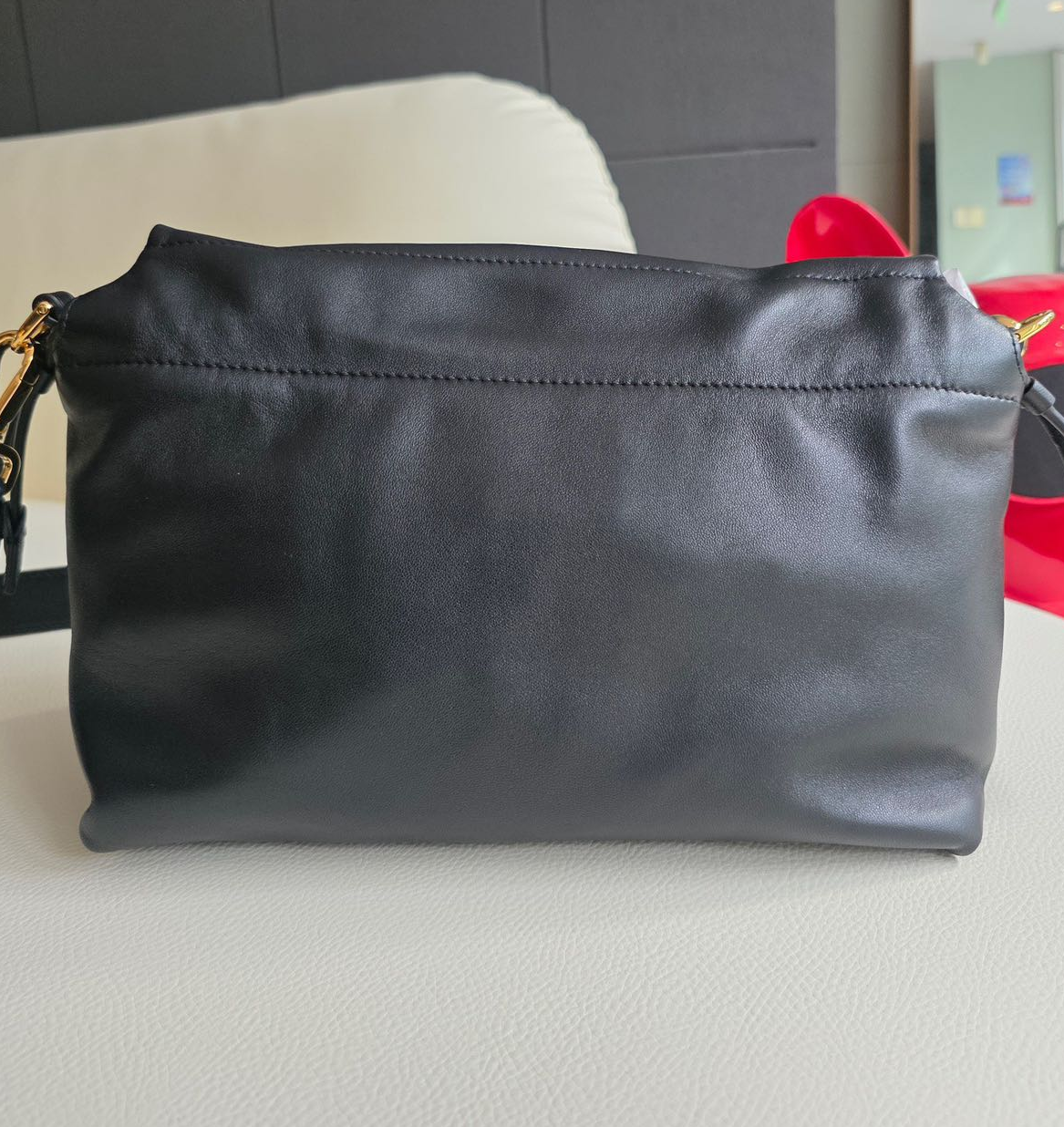 Pre-owned Certified Fendi Mamma Baguette Black Calfskin with Golden Hardware, w/ dust bag, two straps