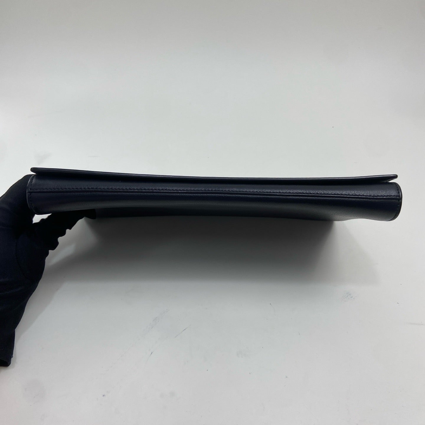 Pre-owned Certified YSL Saint Laurent Clutch in Black Calfskin, w/ dust bag