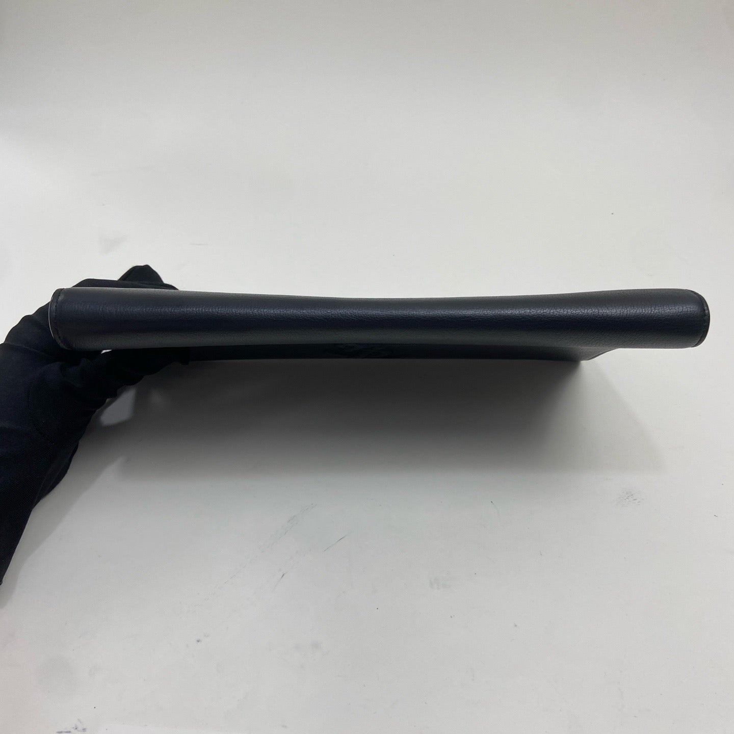 Pre-owned Certified YSL Saint Laurent Clutch in Black Calfskin, w/ dust bag