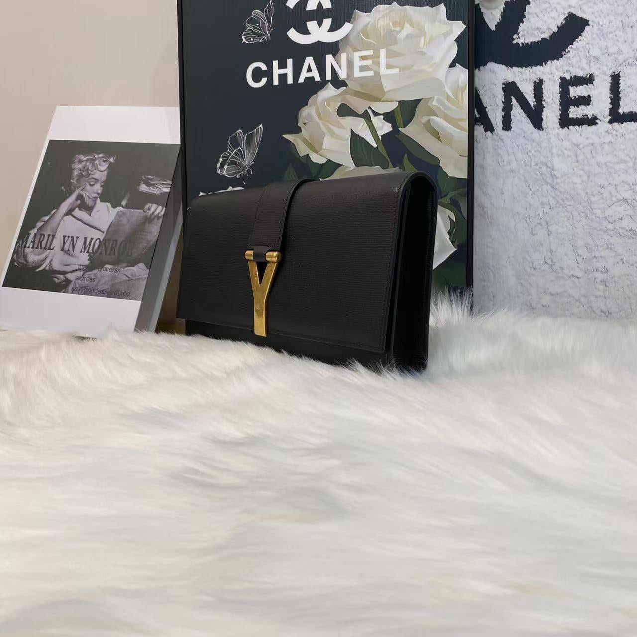 Pre-owned Certified YSL Saint Laurent Clutch in Black Calfskin with Golden Hardware, w/ dust bag