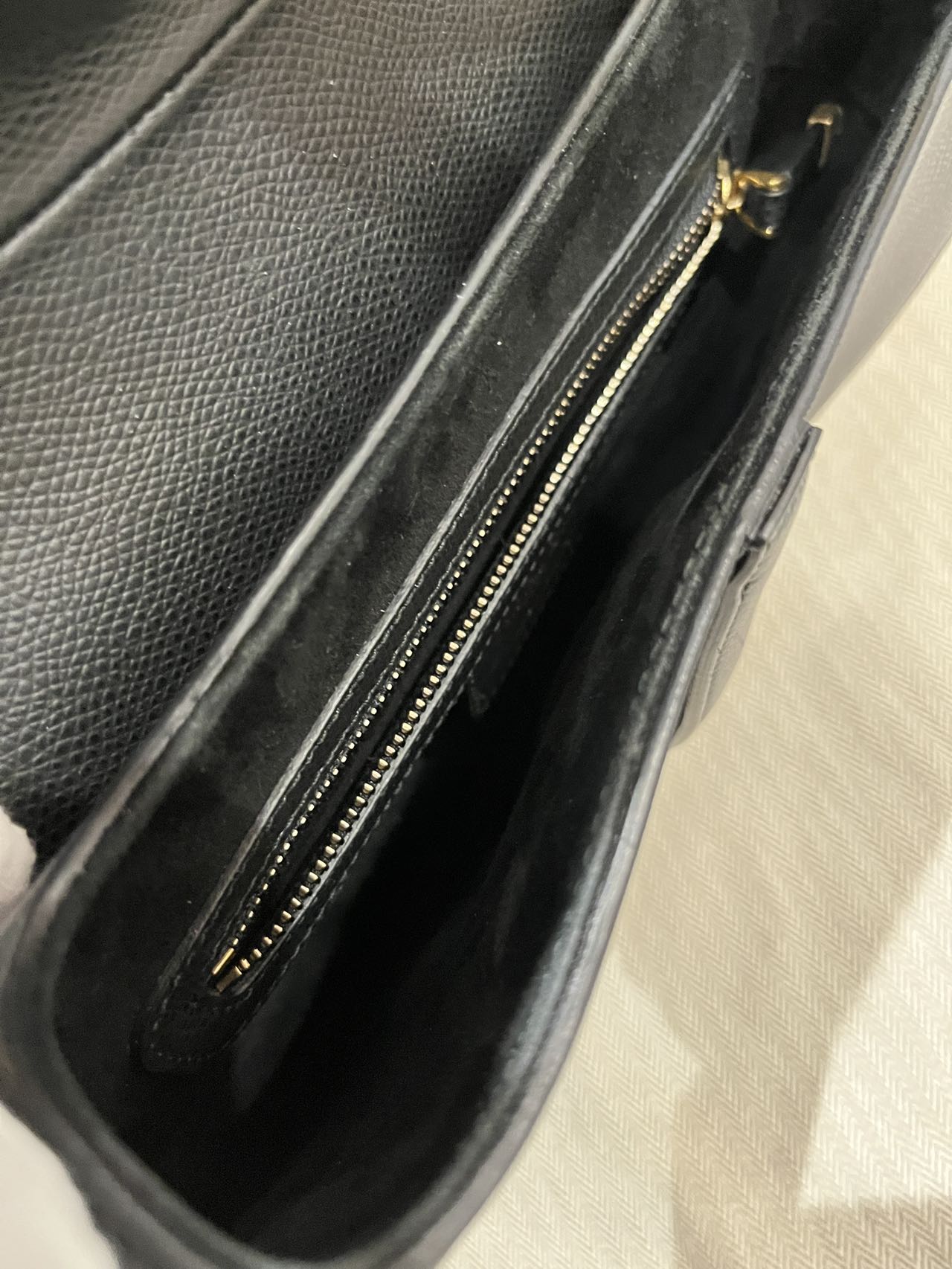 Pre-owned Certified Dior Saddle in Black Grained Calfskin with Golden Hardware, 2018, w/ Dior canvas strap, dust bag