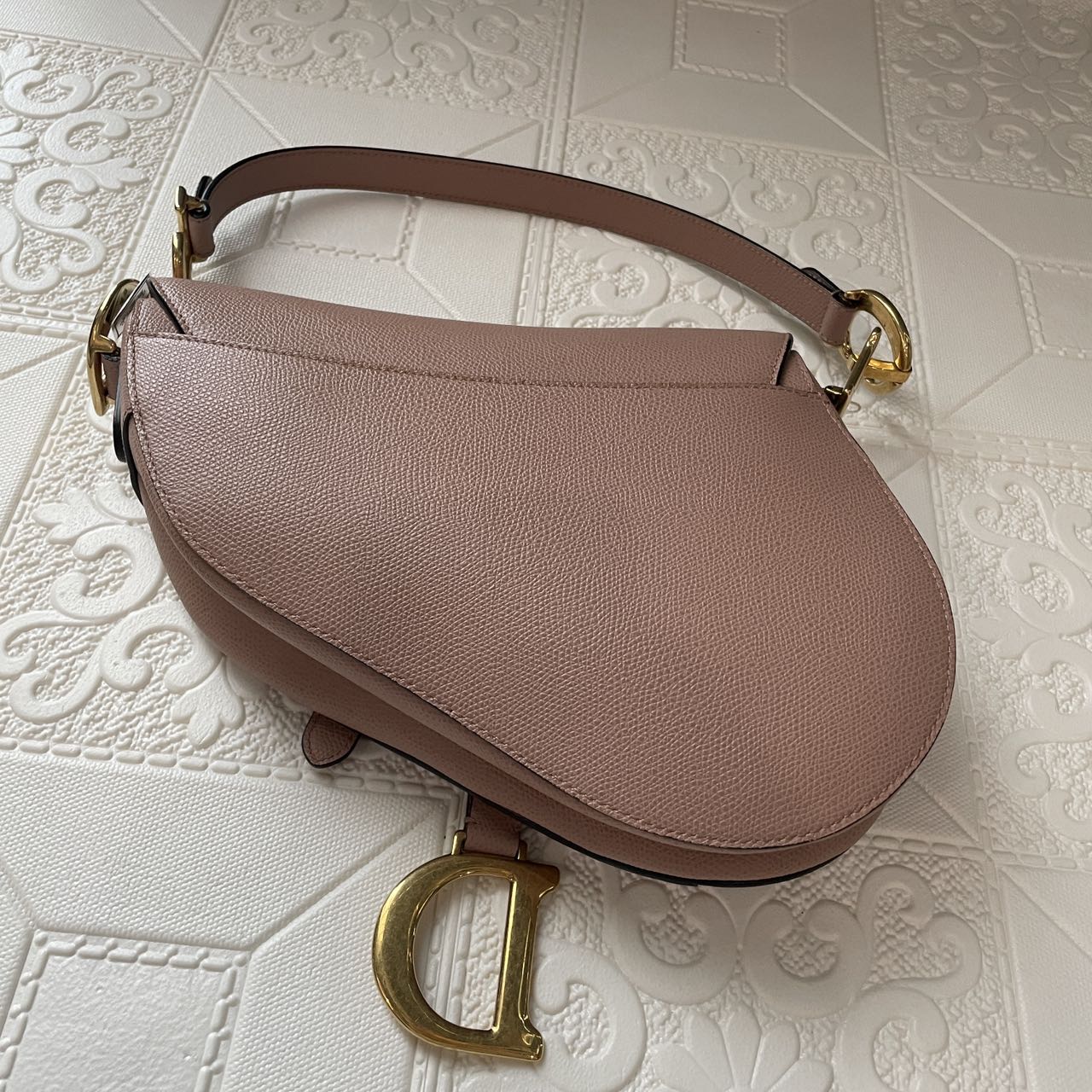 Pre-owned Certified Dior Medium Saddle in Nude Pink Grained Calfskin with Golden Hardware, 2019, w/ dust bag