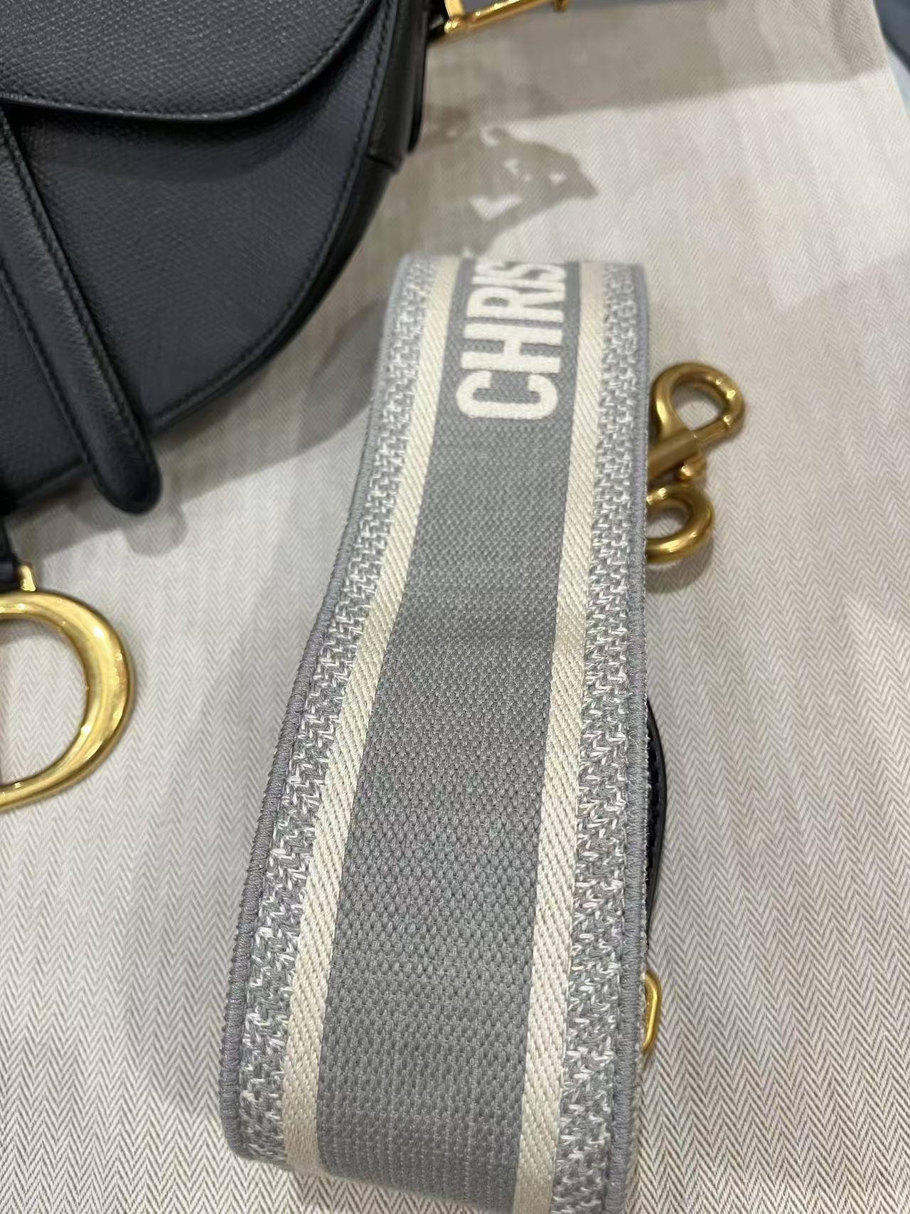 Pre-owned Certified Dior Saddle in Black Grained Calfskin with Golden Hardware, 2018, w/ Dior canvas strap, dust bag