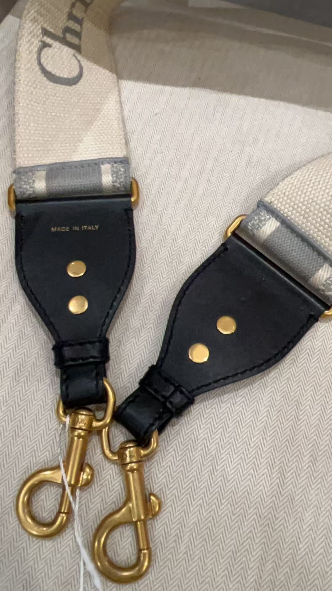 Pre-owned Certified Dior Saddle in Black Grained Calfskin with Golden Hardware, 2018, w/ Dior canvas strap, dust bag