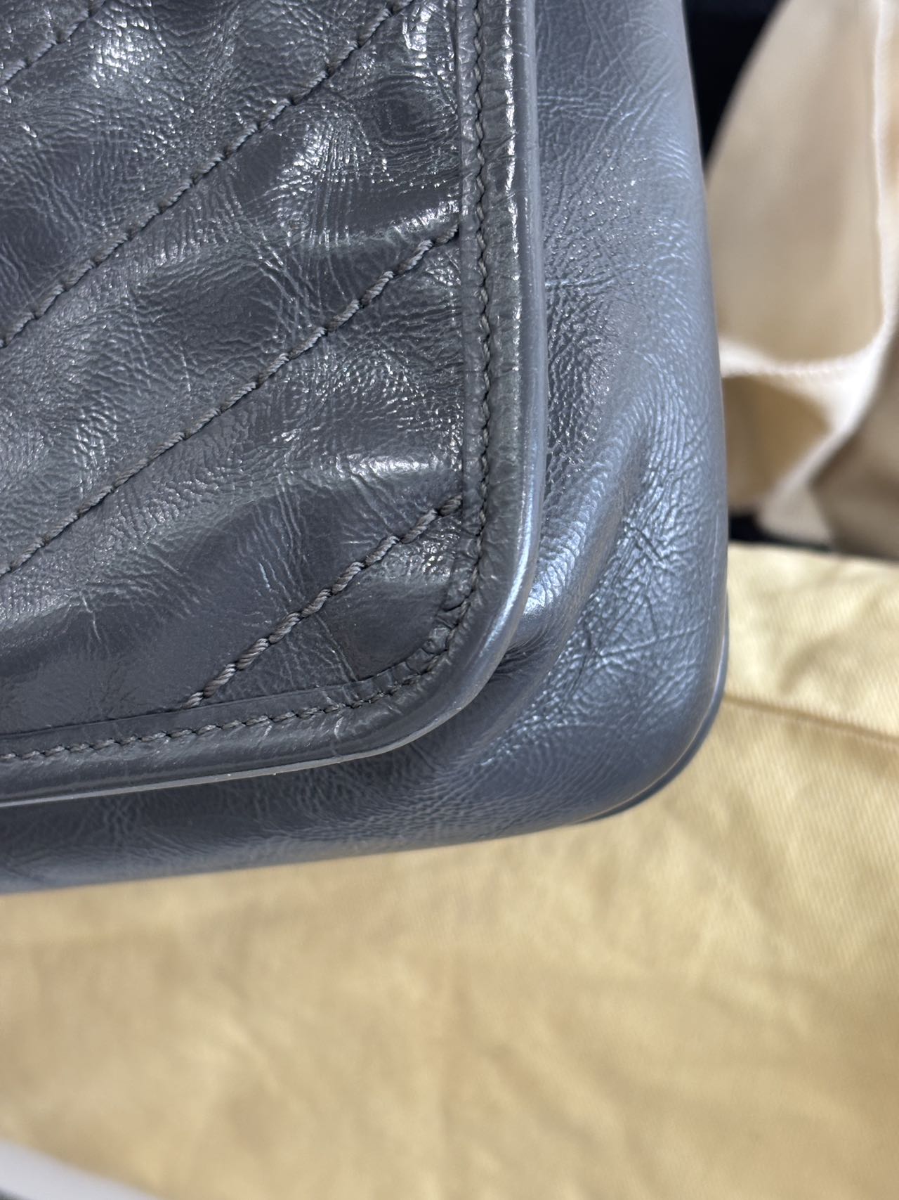 Pre-owned Certified Saint Laurent YSL Baby Niki Bag Gray  Vintage Calfskin with Silver Hardware, 2019, w/ dust bag