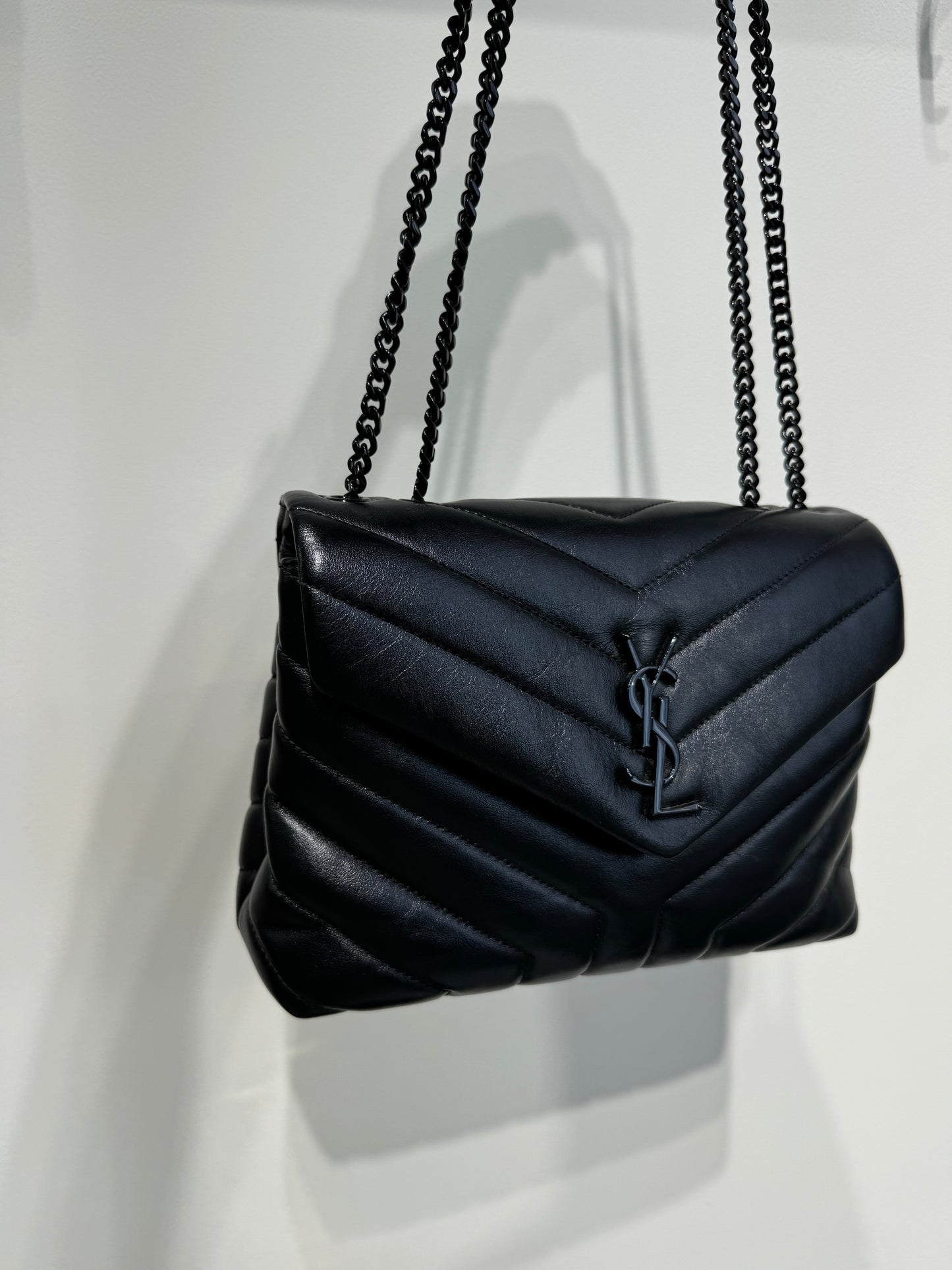 Pre-owned YSL Saint Laurent Loulou Puffer So Black in Calfskin Small, Like New, w/ dust bag, card