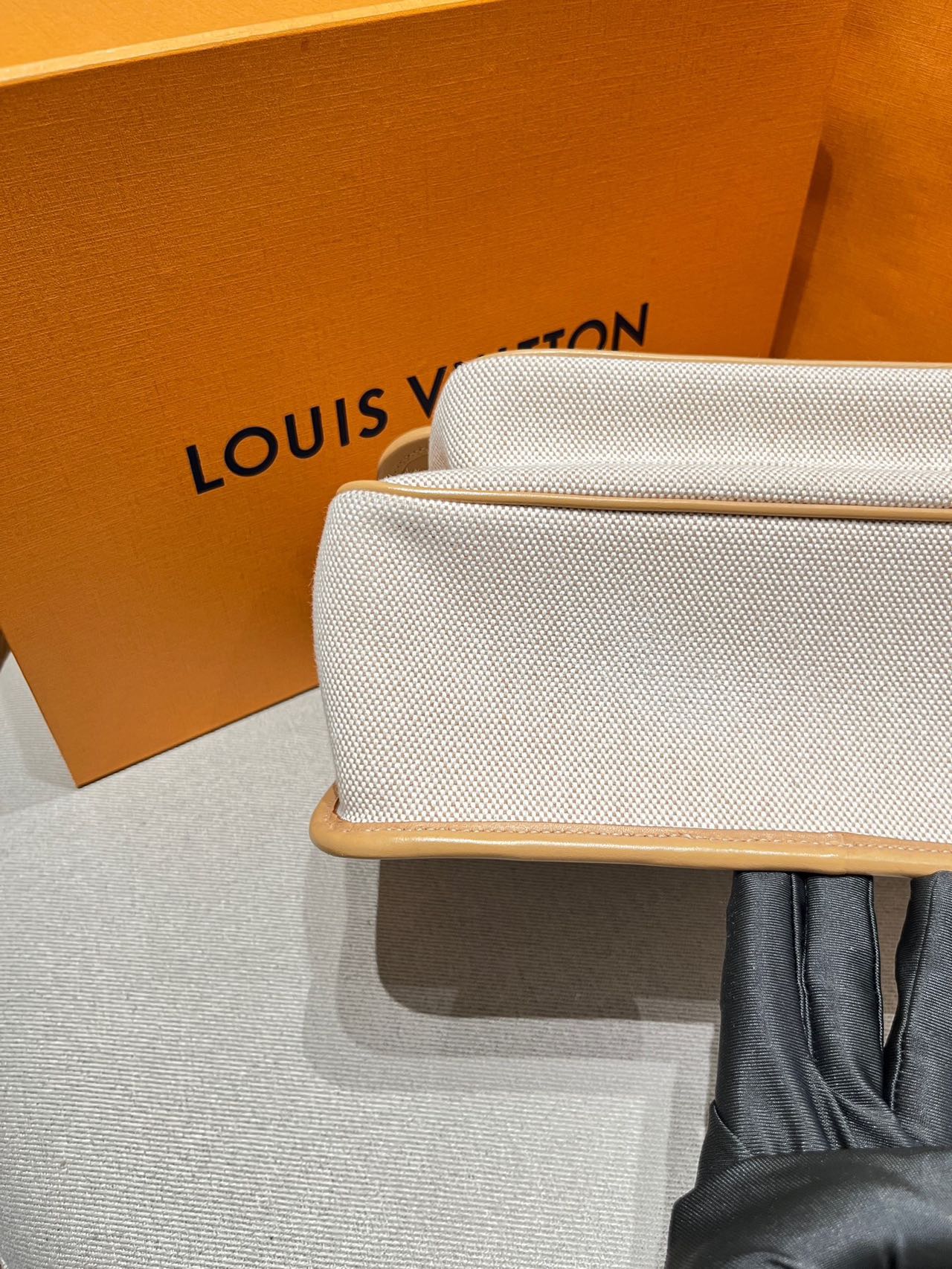 Pre-owned Certified Saint Laurent YSL Medium Niki Bag in Beige Canvas and Brown Leather with Golden Hardware