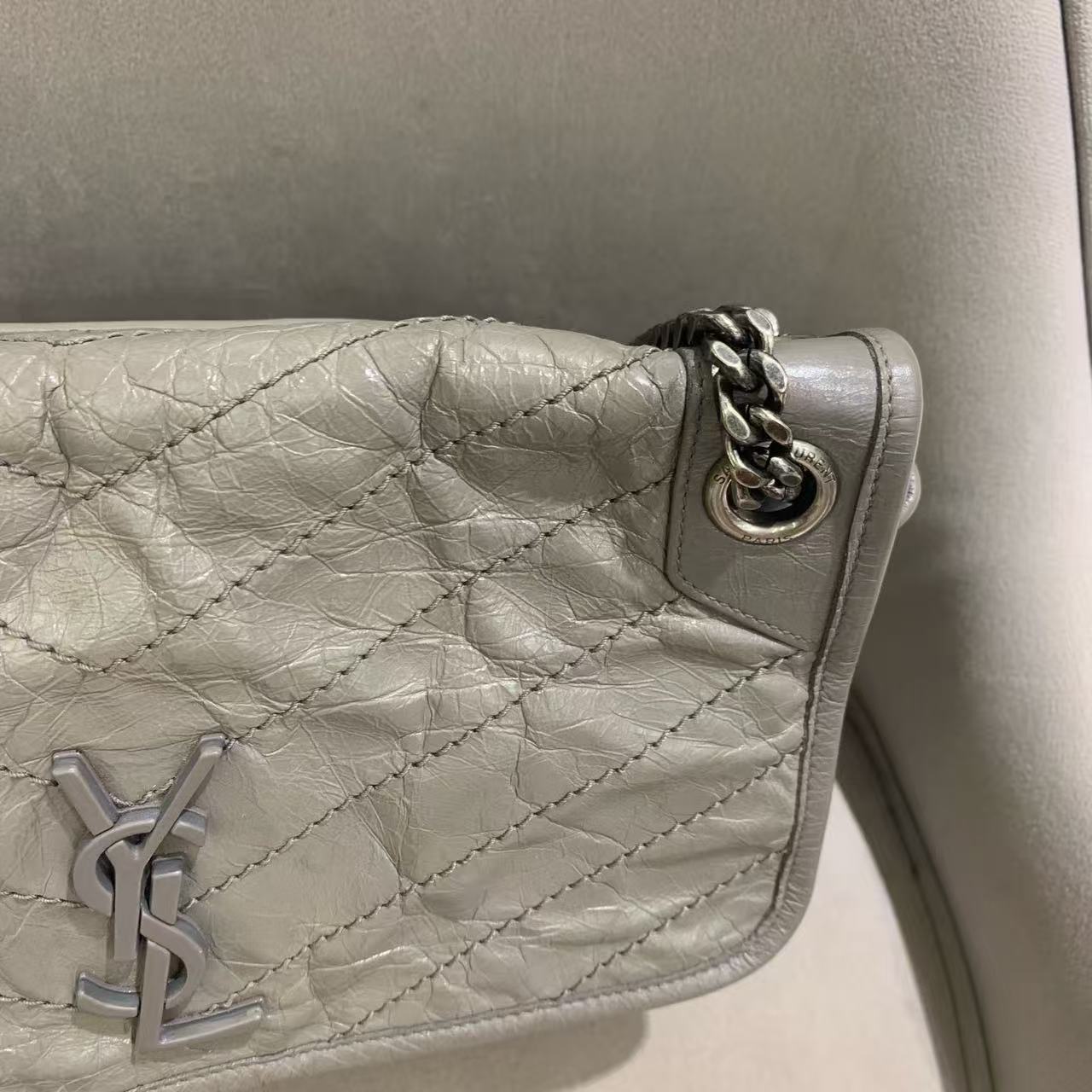 Pre-owned Certified YSL Saint Laurent Niki Medium in Grey Aged Waxy Calfskin with Silver Hardware, w/ dust bag
