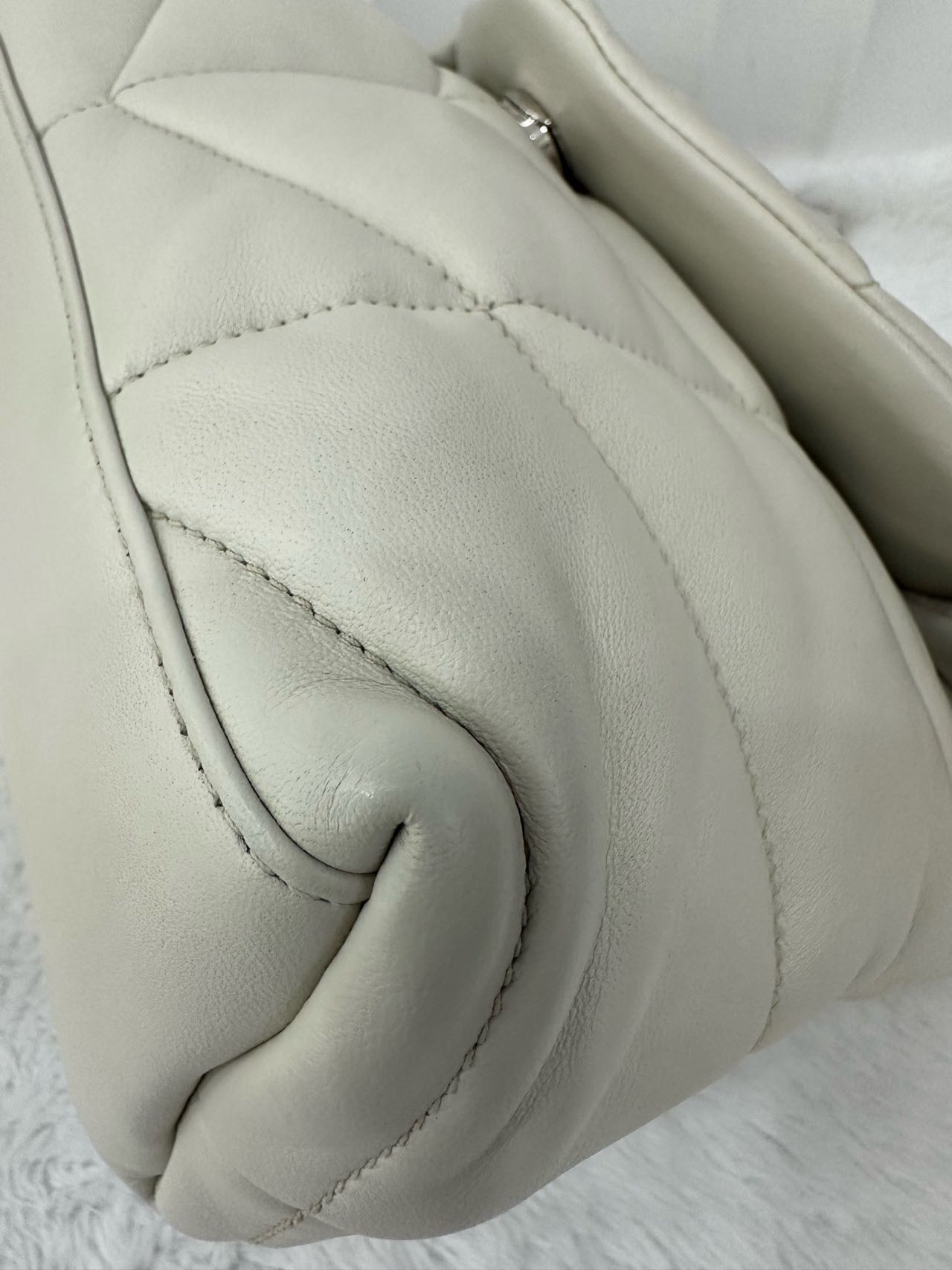 Pre-owned Certified YSL Saint Laurent Small Puffer in White Lambskin with Silver Hardware, w/ dust bag