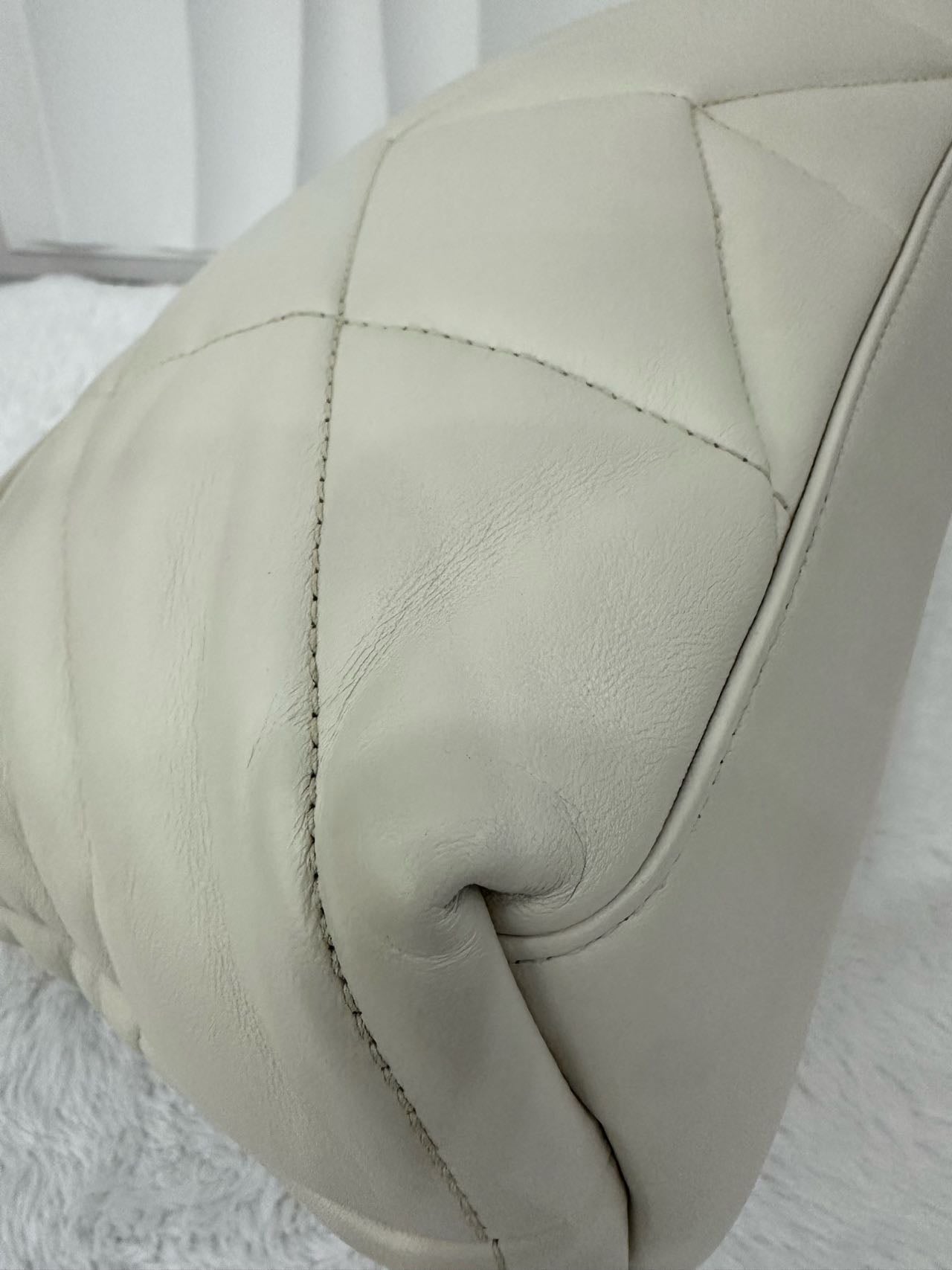 Pre-owned Certified YSL Saint Laurent Small Puffer in White Lambskin with Silver Hardware, w/ dust bag